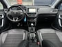 Peugeot 2008 1.2 PureTech Allure | Trekhaak | Climate Control | Panoramadak | Cruise Control | Lichtmetalen velgen | Apple Carplay/Android Auto | Parkeercamera/-sensoren | DAB | Navigatie |