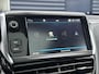 Peugeot 2008 1.2 PureTech Allure | Trekhaak | Climate Control | Panoramadak | Cruise Control | Lichtmetalen velgen | Apple Carplay/Android Auto | Parkeercamera/-sensoren | DAB | Navigatie |
