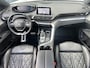 Peugeot 3008 1.6 HYbrid4 | NIEUWE ACCU | 4x4 300pk GT | Nappaleder | Panoramadak | El.kofferklep | Zeer compleet | Incl. 12 mnd garantie