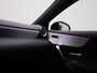 Mercedes-Benz A-klasse 180 Business Solution AMG | Automaat | Navigatie | Sfeerverlichting | Achteruitrijcamera | Stoelverwarming | Wide Screen Virtual Cockpit | Cruise Control | Climate Control | Parkeersensoren | Bluetooth | LED | Sportstuur | Half-Leder | Lichtmetalen Velgen|
