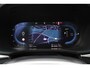 Volvo XC60 2.0 T6 Plug-in hybrid AWD Plus Dark Verwarmbare Voor- En Achterstoelen | 360 Graden Camera | Apple Carplay/Android Auto | Adaptieve Cruise Control | Panoramisch Schuif-/kanteldak | Draadloze Telefoonlader | Trekhaak Semi-Elektrisch | LED Koplampen | Elektrisch Verstelbare Stoelen | Keyless Entry | Lederen Bekleding | Stuurwielverwarming