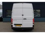 Volkswagen Crafter L3H3 2.0 TDI 140 PK Highline | CAMERA | TREKHAAK | GEVEERDE STOEL | ALL-SEASON BANDEN