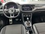 Volkswagen T-Roc 1.5 TSI R-Line / AUTOMAAT/ CAMERA/ PARK. SENSOREN/ LED/ DIGITAL DASHBOARD/ ELEK. ACHTERKLEP/ NAVI/ CLIMA/ 18" LMV