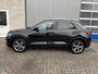 Volkswagen T-Roc 1.5 TSI R-Line / AUTOMAAT/ CAMERA/ PARK. SENSOREN/ LED/ DIGITAL DASHBOARD/ ELEK. ACHTERKLEP/ NAVI/ CLIMA/ 18" LMV