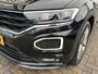 Volkswagen T-Roc 1.5 TSI R-Line / AUTOMAAT/ CAMERA/ PARK. SENSOREN/ LED/ DIGITAL DASHBOARD/ ELEK. ACHTERKLEP/ NAVI/ CLIMA/ 18" LMV