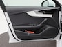 Audi A4 Limousine 35 TFSi S-Line Competition 150 Pk Automaat | Open Dak | Zwart Optiek | Virtual Cockpit | Sportstoelen | CarPlay | LED | Sensoren | 18 Inch | 91.236 Km!