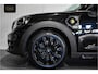 MINI Countryman 1.5 Cooper SE Hybrid ALL4 Chili | Navigatie | Panorama | Half Leder | PDC | 18"LM | Midnight Black