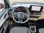 Suzuki Swift 1.2 Style Smart Hybrid / Allseason Banden / Navi / Apple carplay / Android Auto /