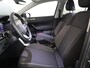 Volkswagen Taigo 1.0 TSI Life Edition 95 pk | Verlengde garantie | Navigatie via App | Parkeersensoren achter | Achteruitrijcamera | Adaptieve cruise control |