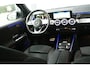 Mercedes-Benz GLB 200 ///AMG Pakket | Sfeer verlichting | Camera |