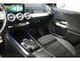 Mercedes-Benz GLB 200 ///AMG Pakket | Sfeer verlichting | Camera |