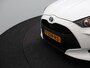 Toyota Yaris 1.5 Hybrid Active | Achteruitrijcamera | Airco (automatisch) | Armsteun voor
