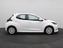 Toyota Yaris 1.5 Hybrid Active | Achteruitrijcamera | Airco (automatisch) | Armsteun voor