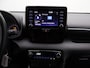 Toyota Yaris 1.5 Hybrid Active | Achteruitrijcamera | Airco (automatisch) | Armsteun voor