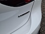 Mazda 3 2.0 e-SkyActiv-X M Hybrid 186 Nagisa | Aero pakket | Alcantara/Leder met stoelgeheugen | Achteruitrijcamera | Bose | HeadupDisplay | Navigatie en draadloze Applecarplay\Androidauto | Verlichte Dorpelbeschermers | Parelmoer Wit