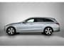 Mercedes-Benz C-klasse Estate 300 e Plug-In Hybride  | Trekhaak | Ledkoplampen | Sfeerverlichting | Stoelverwarming |Distronic | Rijassistentiepakket Plus | Easy-Pack Achterklep. Inclusief 24 maanden MB Certified garantie voor Europa.