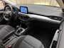 Ford Focus 1.0 EcoBoost Hybrid Org.NL! / Camera / Carplay / Cruise / Lane-Assist / Navigatie / 16'' LMV