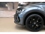 Volkswagen T-Roc 1.5 TSI 150pk R-Line Business+ | IQ. Light | Keyless | Camera | Trekhaak | 100% (Dealer) onderhouden label