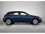 Mercedes-Benz A-klasse 250 e Plug-In Hybride Ledkoplampen | Stoelverwarming | Cruise control | Achteruitrijcamera. Inclusief 24 maanden MB Certified garantie voor Europa.