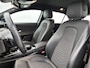 Mercedes-Benz A-klasse 250 e Plug-In Hybride Ledkoplampen | Stoelverwarming | Cruise control | Achteruitrijcamera. Inclusief 24 maanden MB Certified garantie voor Europa.