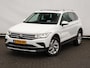 Volkswagen Tiguan 1.4 TSI eHybrid Elegance 245PK DSG | Panoramadak | Trekhaak | Led Matrix | Spiegelpakket | Stoelverwarming