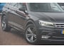 Volkswagen Tiguan 2.0 TSI 4Motion Highline R-line | Navigatie | Virtual-cockpit | Panoramadak | Memory seats | Keyless | 360camera | NL auto!!|