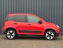 Fiat Panda 1.0 70pk Hybrid City Cross I Stoelverwarming I Voorruitverwarming I Getinte Ramen I USB I Bluetooth I
