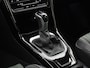 Volkswagen T-Roc 1.5TSI/150PK DSG R-Line · Apple/Android Car Play · Camera + Parkeersensoren · Navigatie · Garantie t/m 04-03-2027