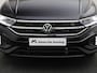 Volkswagen T-Roc 1.5TSI/150PK DSG R-Line · Apple/Android Car Play · Camera + Parkeersensoren · Navigatie · Garantie t/m 04-03-2027