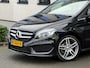 Mercedes-Benz B-klasse 180 AUTOMAAT AMG styling, panoramadak, trekhaak, 47000 km, dealer onderhouden, NL auto met nap