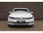 Volkswagen Passat Variant 1.5 TSI 150pk DSG Highline | Lederen Bekleding | Trekhaak | Navigatie