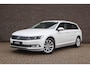 Volkswagen Passat Variant 1.5 TSI 150pk DSG Highline | Lederen Bekleding | Trekhaak | Navigatie