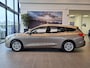 Ford Focus Wagon 1.0 EcoBoost Titanium Business | Trekhaak | Dual Climate Control | Cruise | Navi | Elektrisch inklapbare spiegels |