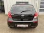 Hyundai i20 1.2 HP i-Motion Premium / Airco / Cruise / Stoelverw. / LMV