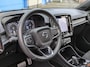 Volvo XC40 2.0 B4 R-Design|Panodak|Memory|Harman/Kardon|Adaptive-Cruise|Trekhaak|360-Camera|Stoel/Stuurverwarming