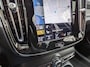 Volvo XC40 2.0 B4 R-Design|Panodak|Memory|Harman/Kardon|Adaptive-Cruise|Trekhaak|360-Camera|Stoel/Stuurverwarming