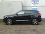 Volvo XC40 2.0 B4 R-Design|Panodak|Memory|Harman/Kardon|Adaptive-Cruise|Trekhaak|360-Camera|Stoel/Stuurverwarming