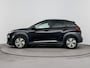 Hyundai Kona Electric EV Premium 64 kWh | Soh 96,2% | Achterruitrij Camera | Dodehoek Detectie | Stoel verwarming & ventilatie | DAB Radio |