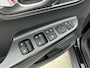 Hyundai Kona Electric EV Premium 64 kWh | Soh 96,2% | Achterruitrij Camera | Dodehoek Detectie | Stoel verwarming & ventilatie | DAB Radio |