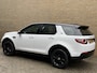 Land Rover Discovery Sport 2.0 Si4 4WD | Half leder | Panoramadak | Navigatie | Camera | Cruise control | Rijstrooksensor | PDC voor+achter | Elektrische achterklep | 18 inch lichtmetalen velgen | Bluetooth | Recent onderhouden!