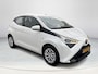 Toyota Aygo 1.0 VVT-i x-play **APPLE CARPLAY/ AIRCO/ BEGRENZER/ 36 MAANDEN GARANTIE**