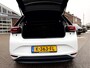 Volkswagen ID.3 First Plus 58 kWh SOH 90.7%, Camera, Trekhaak, 19''Lmv