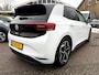 Volkswagen ID.3 First Plus 58 kWh SOH 90.7%, Camera, Trekhaak, 19''Lmv