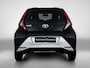 Toyota Aygo 1.0 VVT-i x-play Automaat | Premium uitvoering | | Parkeersensoren voor en achter |