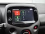 Toyota Aygo 1.0 VVT-i x-play Automaat | Premium uitvoering | | Parkeersensoren voor en achter |