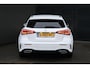 Mercedes-Benz A-klasse 180 Business Solution AMG | AUTOMAAT | SCHUIF/KANTELDAK | STOELVERWARMING | NAVI | SFEER-VERLICHTING | CRUISE CONTROL | CLIMATE CONTROL | PDC | LMV