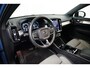 Volvo XC40 1.5 T4 Recharge Plus Dark | 360 camera | Memory stoel | Trekhaak | Harman/Kardon | Stoel&stuurverwarming |