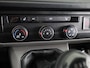 Volkswagen Transporter 2.0 TDI L1H1 150 pk | Navigatie | Trekhaak (afneembaar) | Parkeersensoren | Achteruitrijcamera |