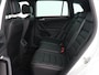 Volkswagen Tiguan 1.4 TSI eHybrid R Line | Panoramadak | Leder | Stoelverwarming | Trekhaak | 360 Camera | Adaptive cruise | Carplay | Matrix LED | Navigatie | Achterbankverwarming | PHEV | Plug In