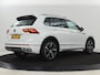 Volkswagen Tiguan 1.4 TSI eHybrid R Line | Panoramadak | Leder | Stoelverwarming | Trekhaak | 360 Camera | Adaptive cruise | Carplay | Matrix LED | Navigatie | Achterbankverwarming | PHEV | Plug In